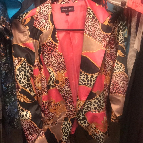 Blazer - Picture 1 of 4